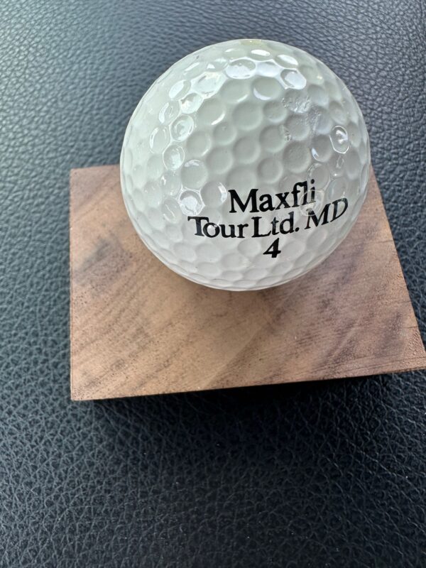 Divot - Custom Claro Walnut Golf Ball Display